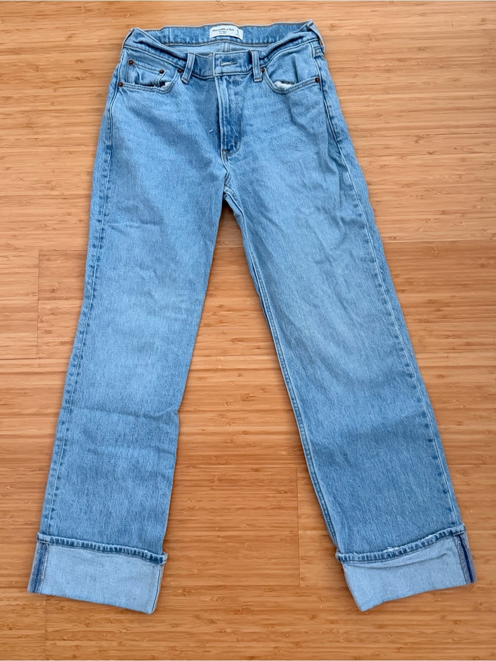 Abercrombie and Fitch Low Rise The Baggy jeans